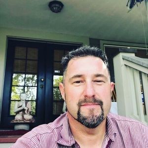 Meet your Posher, Christopher